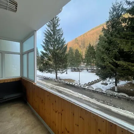 Montana Zen Apartment-3