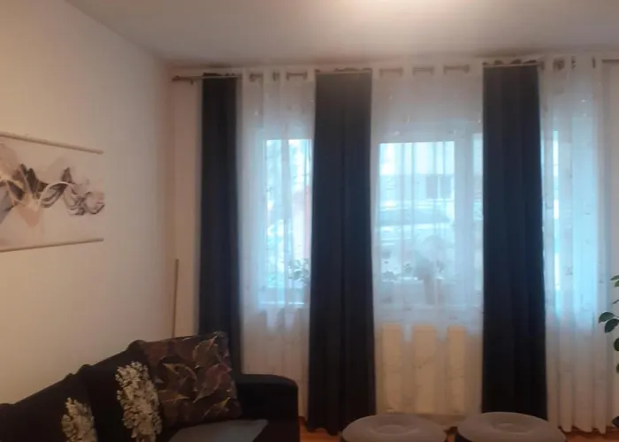 Apartament Parter Slănic Moldova
