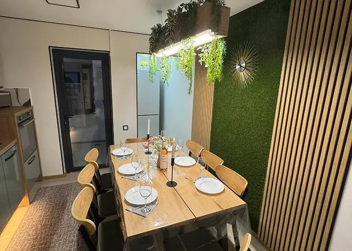 Kuzinatra Apartament Slănic Moldova
