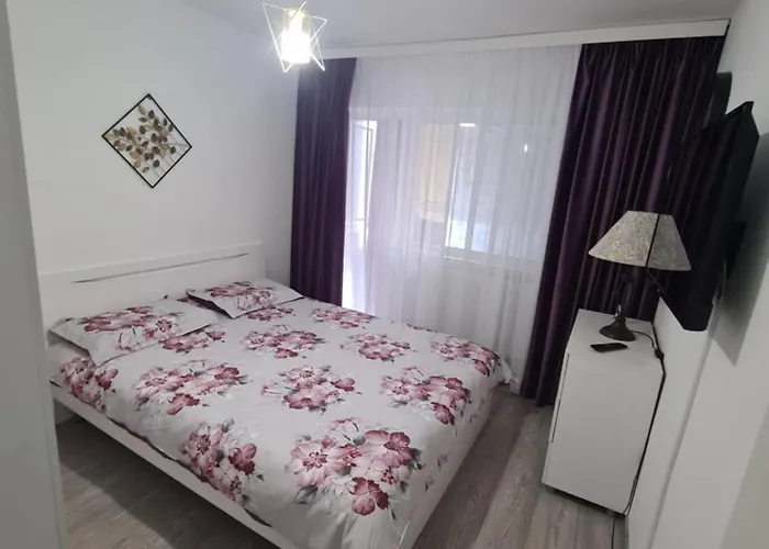 Apartament Central Slanic-Moldova